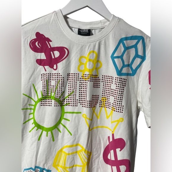 Genuine Streetwear Graffiti Short & Tee Set White and Bright Size Small - Picture 6 of 13